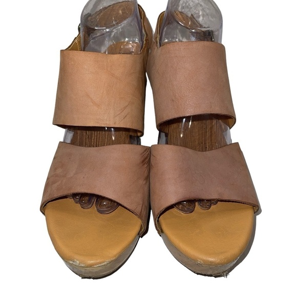 Korks Women's Sandals Size 11 Tan Leather "Annaleigh" Platform Wood Clog Buckle - Picture 2 of 10